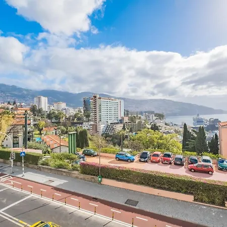 Apartment Central Funchal Beautiful View